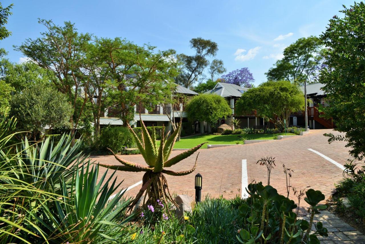 Rivonia Premier Lodge Johannesburg Esterno foto