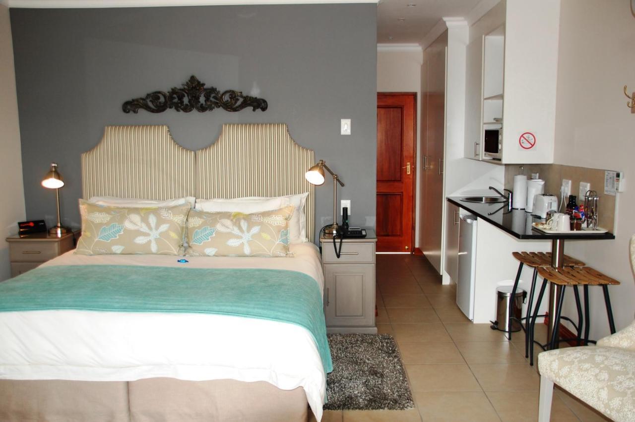 Rivonia Premier Lodge Johannesburg Esterno foto